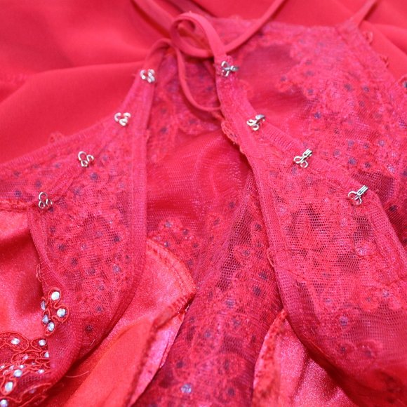 Blondie Nites Red Jeweled Halter Chiffon Dress - Picture 11 of 12